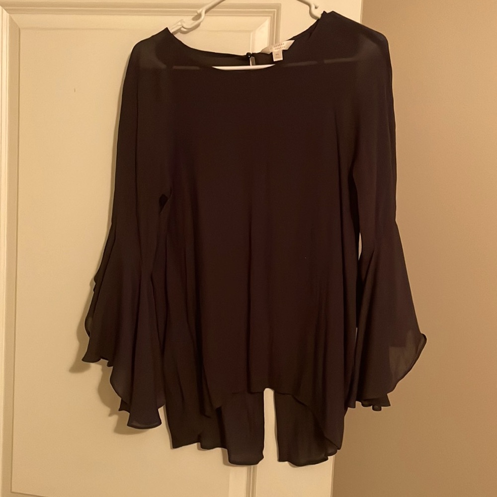 Lauren Conrad flowy top